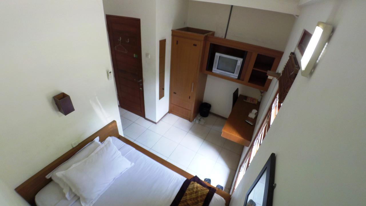 Rumah Tawa Hotel Syariah Bandung Buitenkant foto