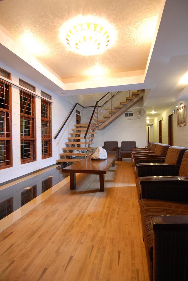 Rumah Tawa Hotel Syariah Bandung Buitenkant foto